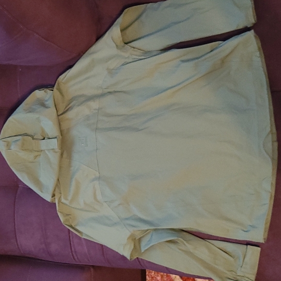 CLEARANCE /Make an offer! REI Rain Jacket Sz S - Picture 5 of 8